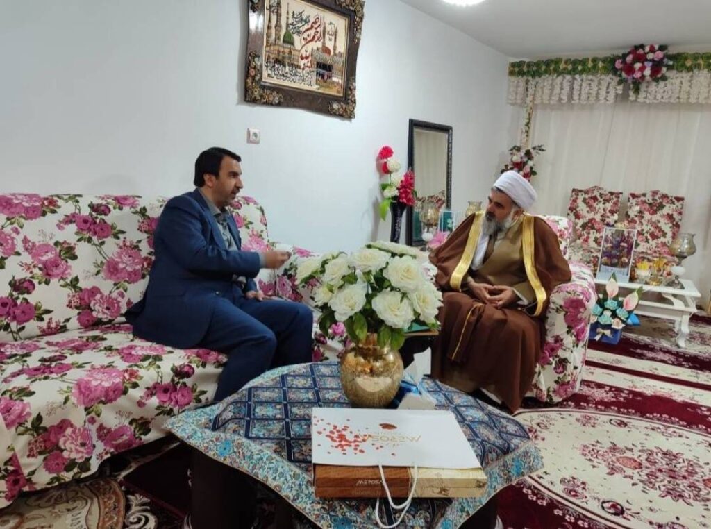 دیدار دبیر امور کردستان با نماینده مردم استان در مجلس خبرگان رهبری